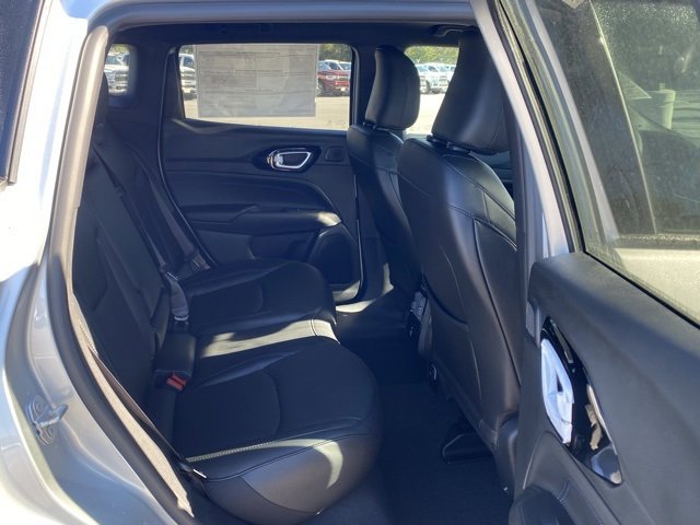 New 2025 Jeep Compass Limited w/ Driver Assist Group I image 33