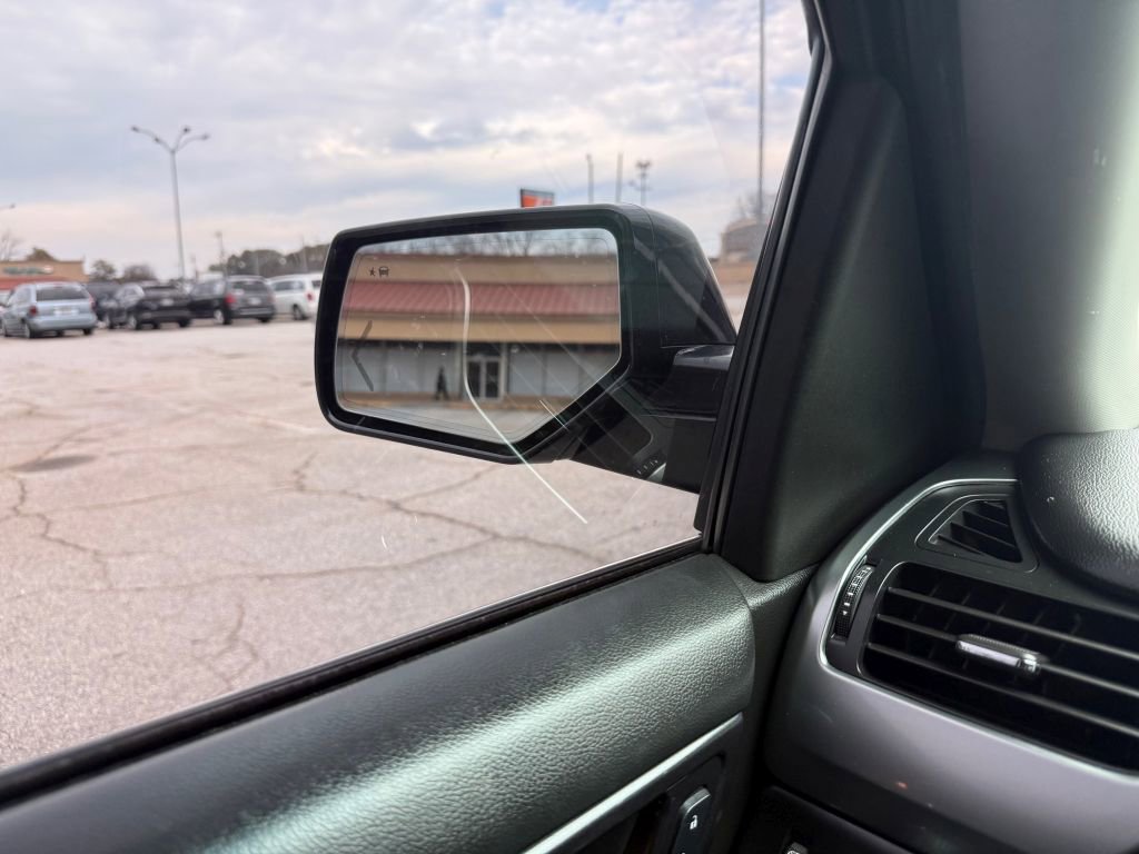 Used 2016 Chevrolet Tahoe LT image 40