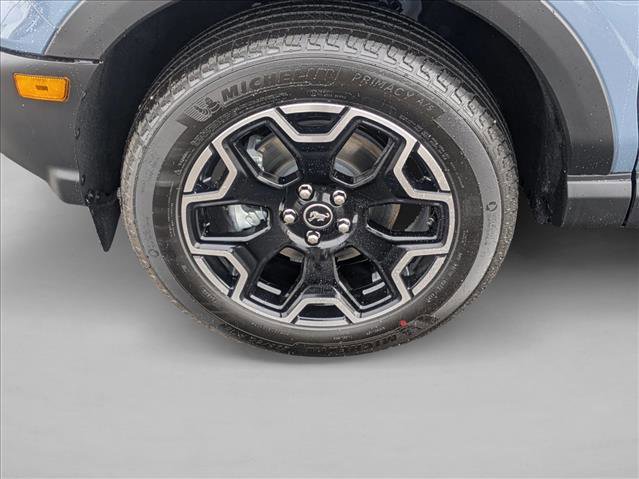 New 2025 Ford Bronco Sport Outer Banks AWD/4WD image 9