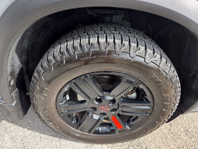 Used 2025 Nissan Rogue SV AWD/4WD image 9