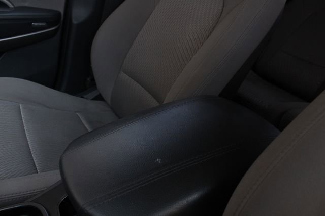 Used 2015 Hyundai Santa Fe Sport FWD image 17