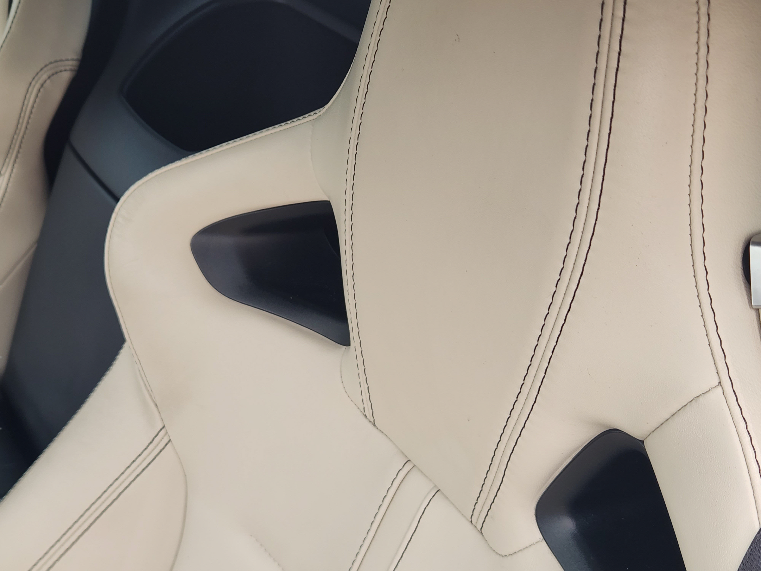Used 2017 Jaguar F-TYPE S RWD image 12