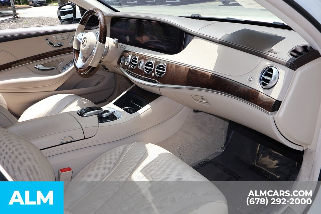 Used 2020 Mercedes-Benz S 560 Sedan w/ AMG Line Exterior image 26