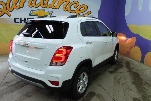 Used 2018 Chevrolet Trax LT w/ LT Convenience Package AWD/4WD image 4