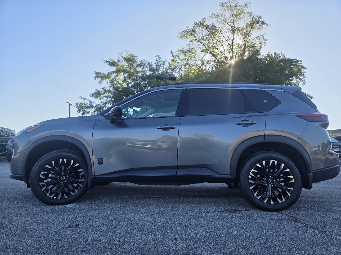 New 2026 Nissan Rogue Dark Armor AWD/4WD image 16