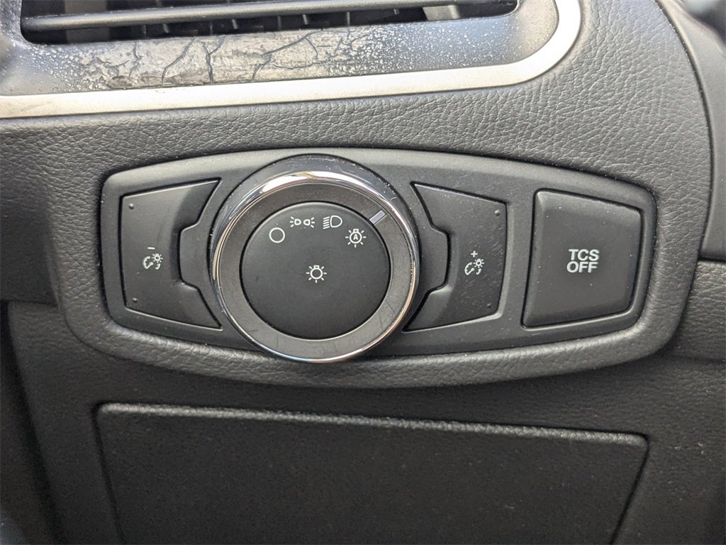 Used 2023 Ford Edge SEL image 25