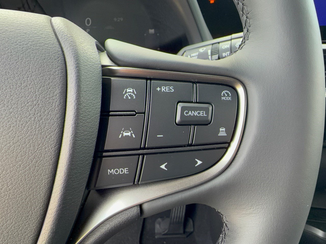 New 2026 Lexus UX 300h FWD w/ Accessory Package (Z2) image 19