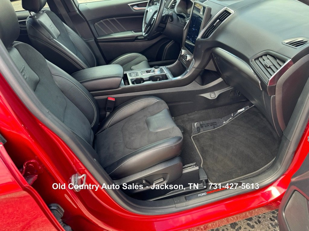 Used 2021 Ford Edge ST w/ Equipment Group 401A AWD/4WD image 17