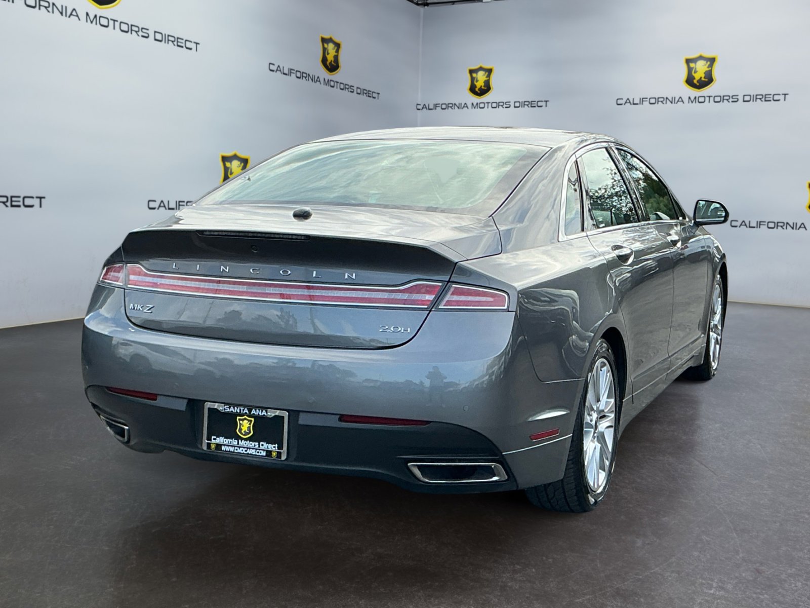 Used 2014 Lincoln MKZ Hybrid w/ Equipment Group 202A Reserve FWD image 5