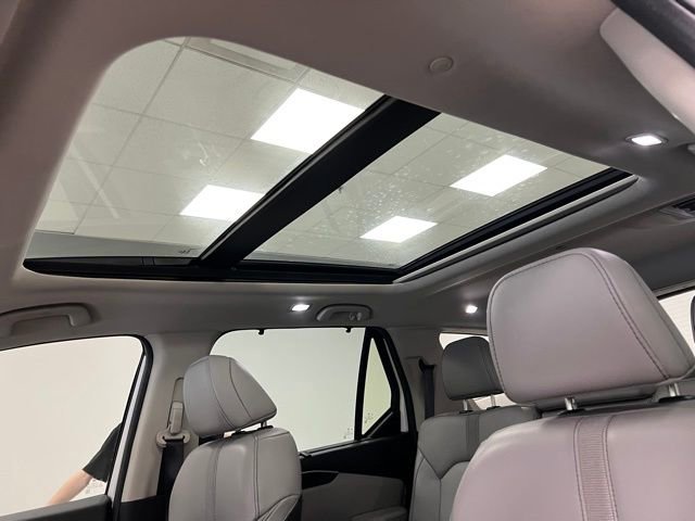 Used 2025 Honda Pilot Touring image 36