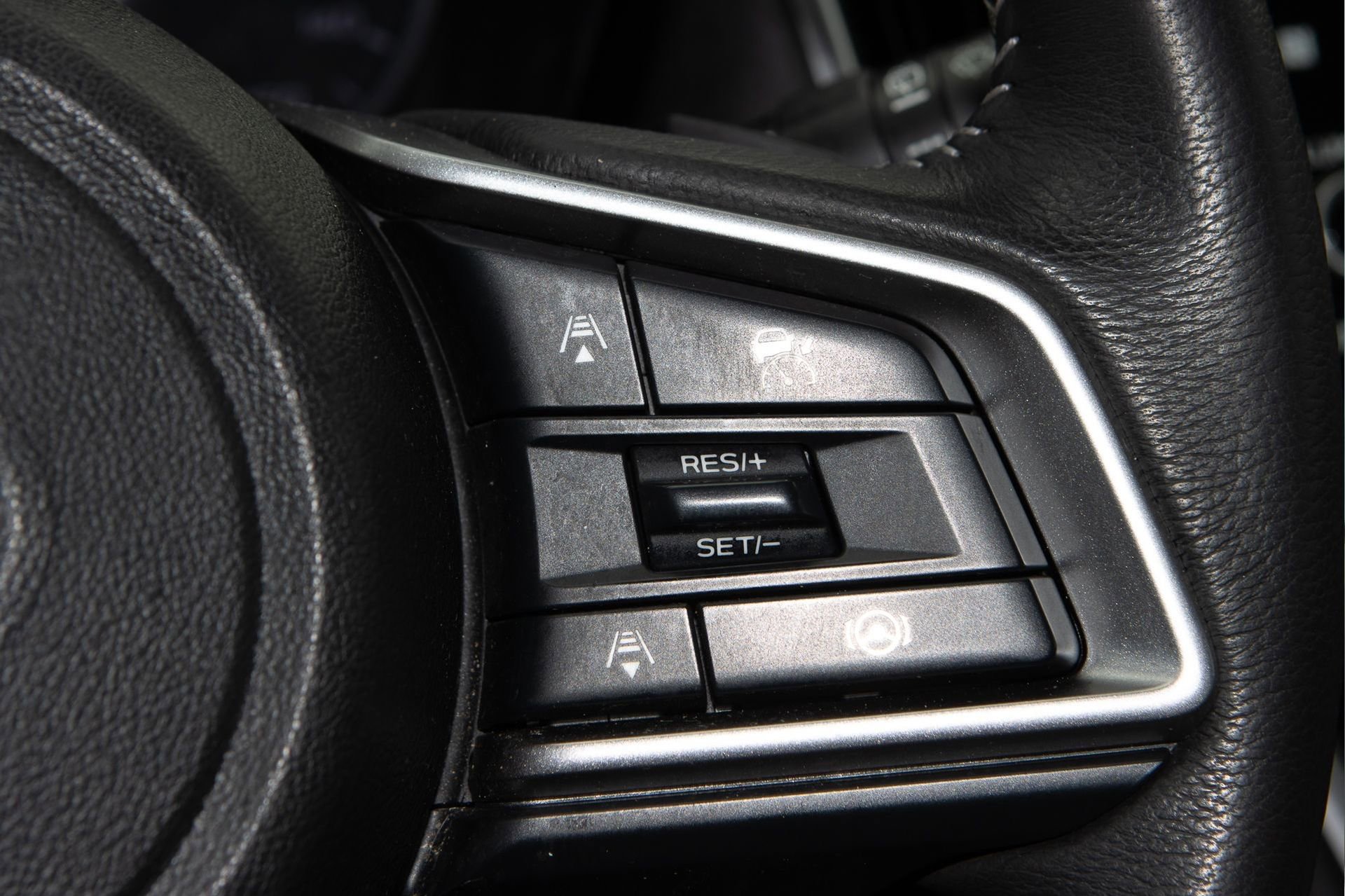 Used 2023 Subaru Outback Premium image 21