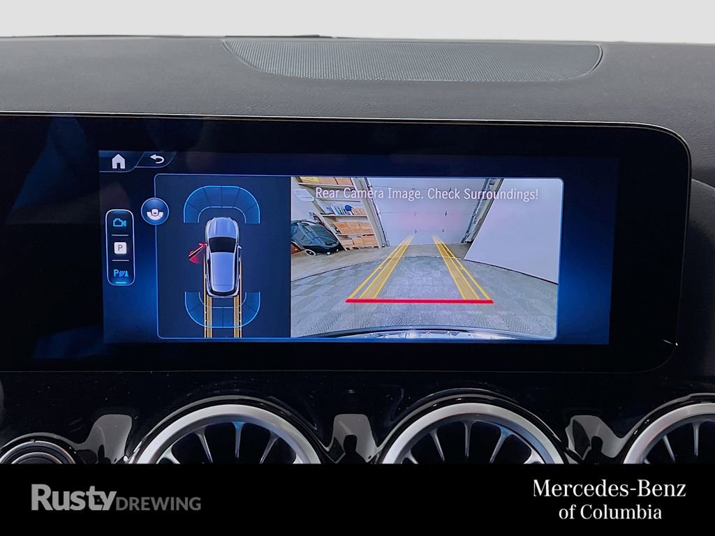 Used 2025 Mercedes-Benz GLA 250 4MATIC image 16