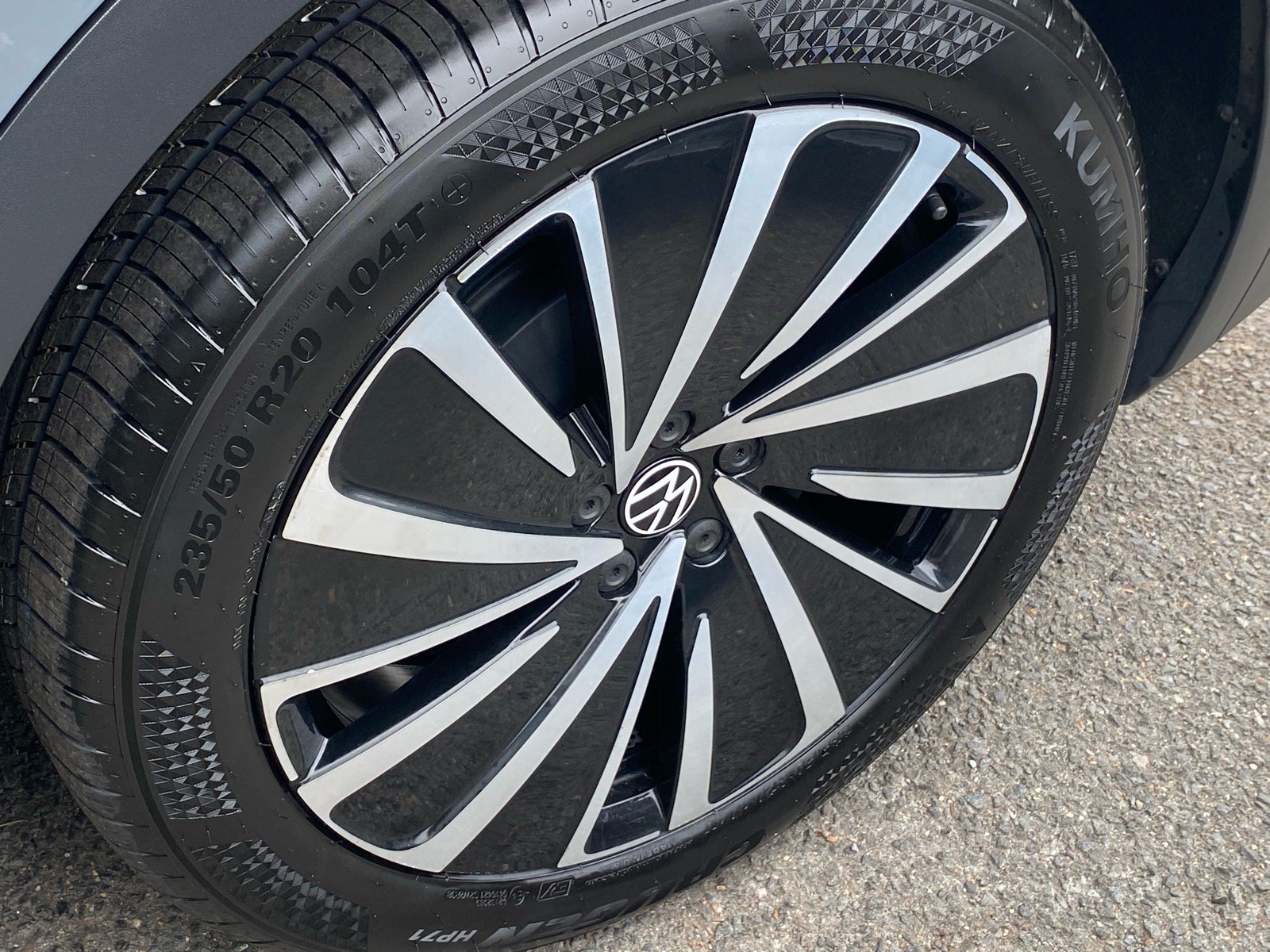 Certified 2024 Volkswagen ID.4 S RWD image 21