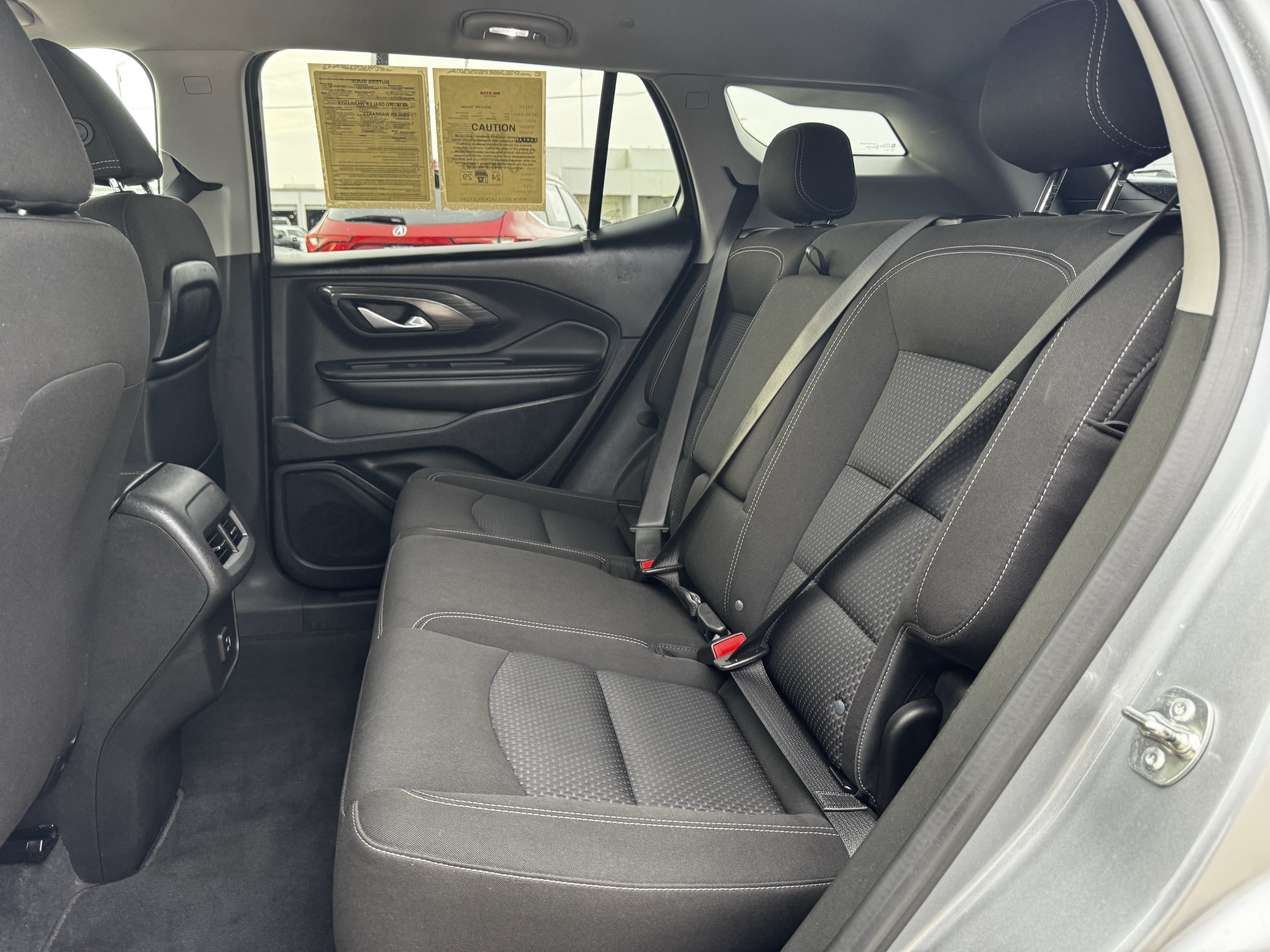 Used 2024 GMC Terrain SLE FWD image 28