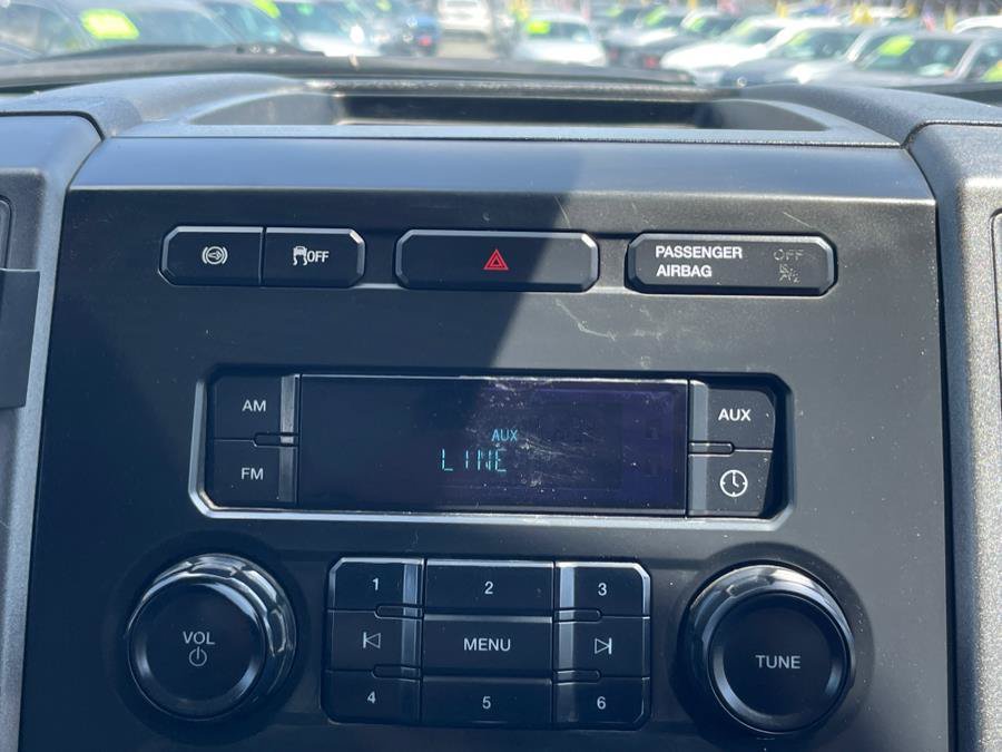 Used 2019 Ford F350 XL w/ Power Equipment Group AWD/4WD image 16