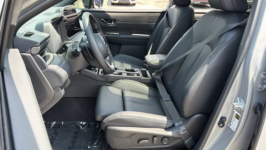 Certified 2026 Subaru Outback Touring AWD/4WD image 16