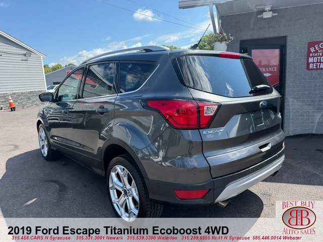 Used 2019 Ford Escape Titanium AWD/4WD image 5