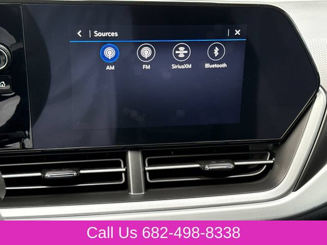 Used 2025 Chevrolet Trax RS w/ Driver Confidence Package FWD image 23