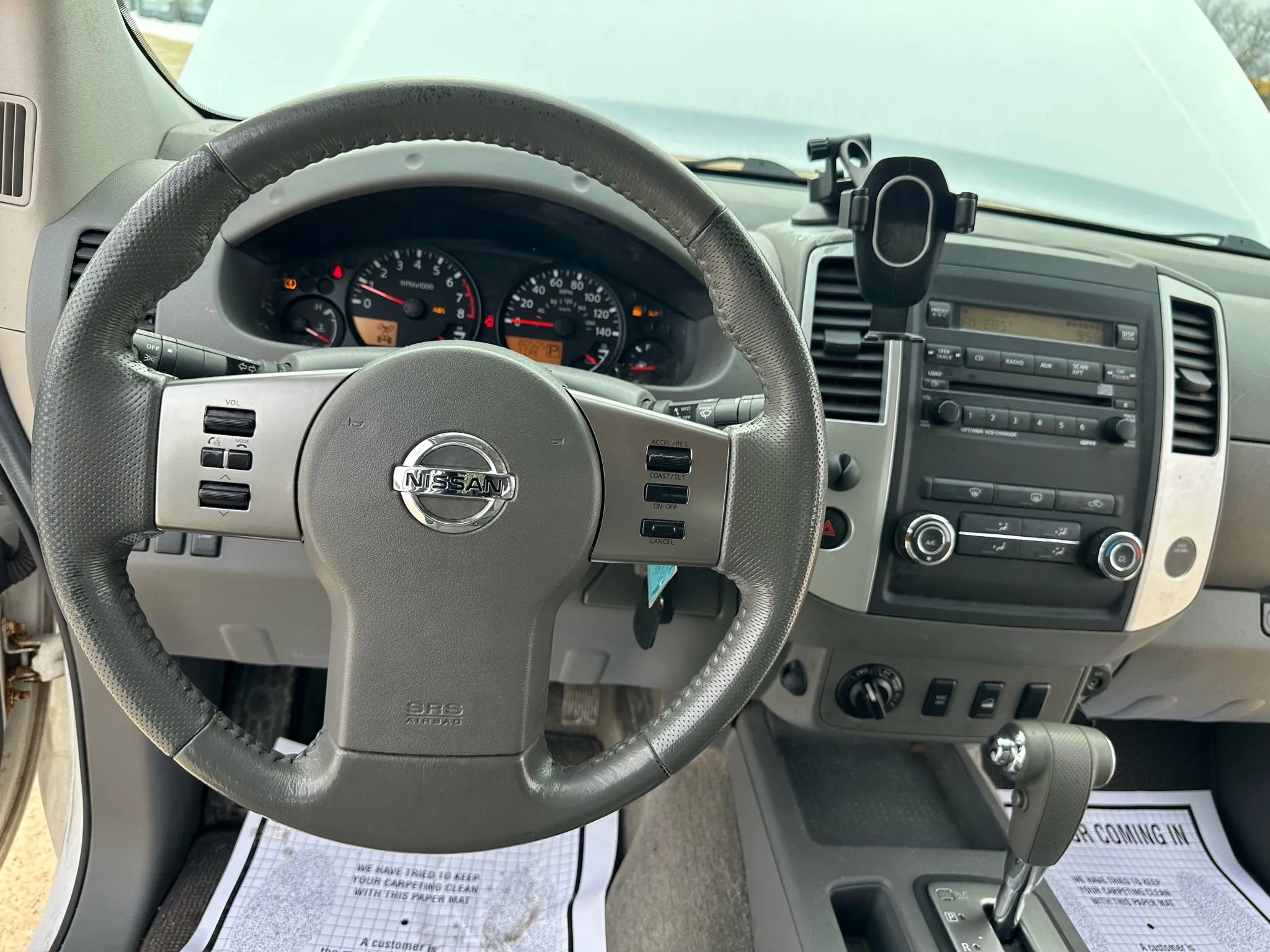 Used 2011 Nissan Frontier SV w/ SV Premium Utility Pkg image 17