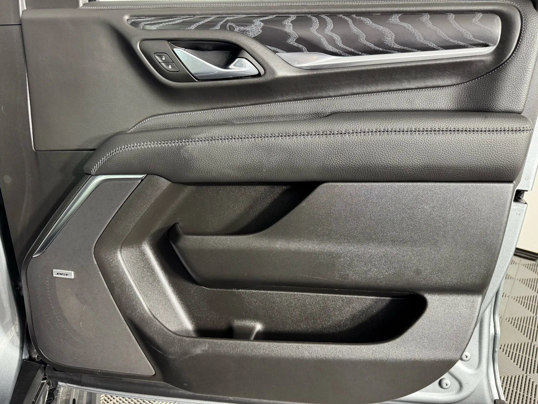 Used 2023 GMC Yukon XL Denali image 53