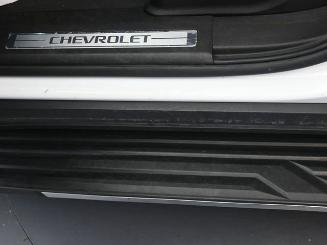 Used 2023 Chevrolet Suburban Premier image 24