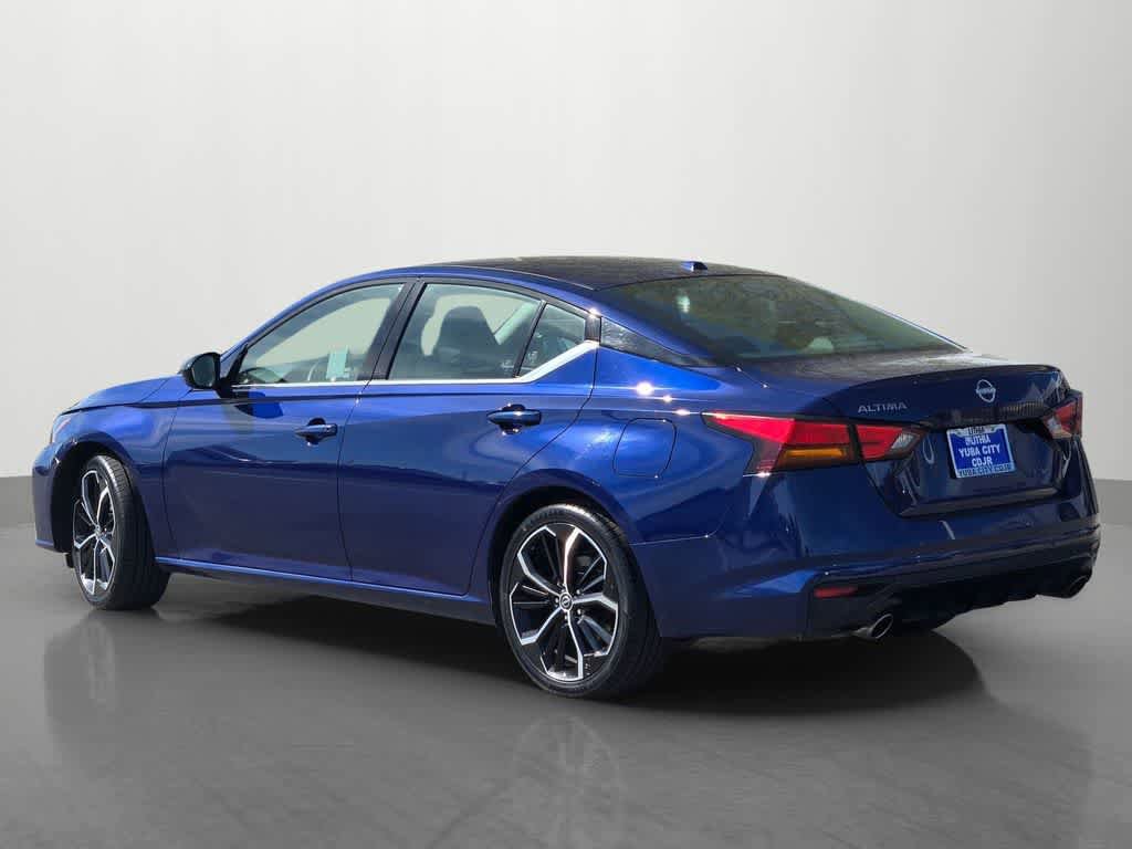 Used 2024 Nissan Altima 2.5 SR image 4