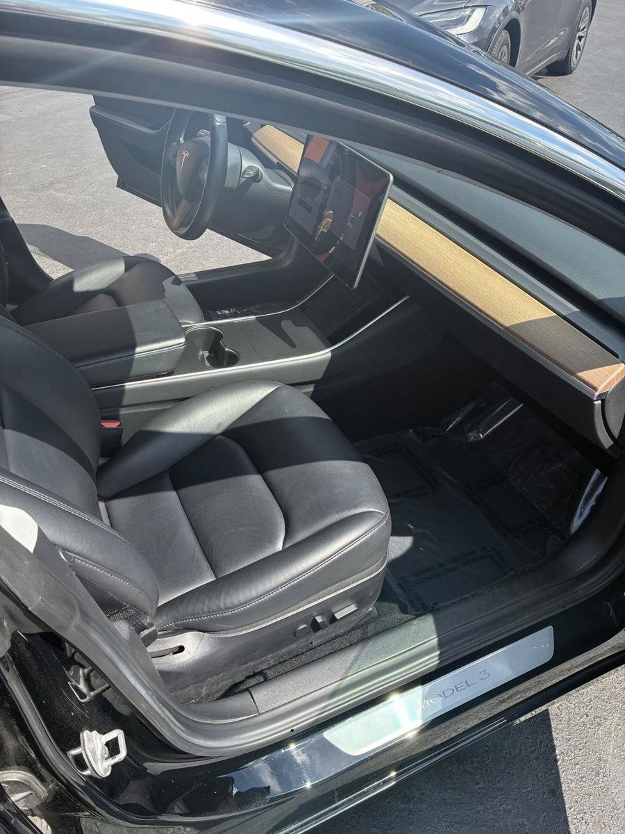 Used 2019 Tesla Model 3 Mid Range RWD image 22
