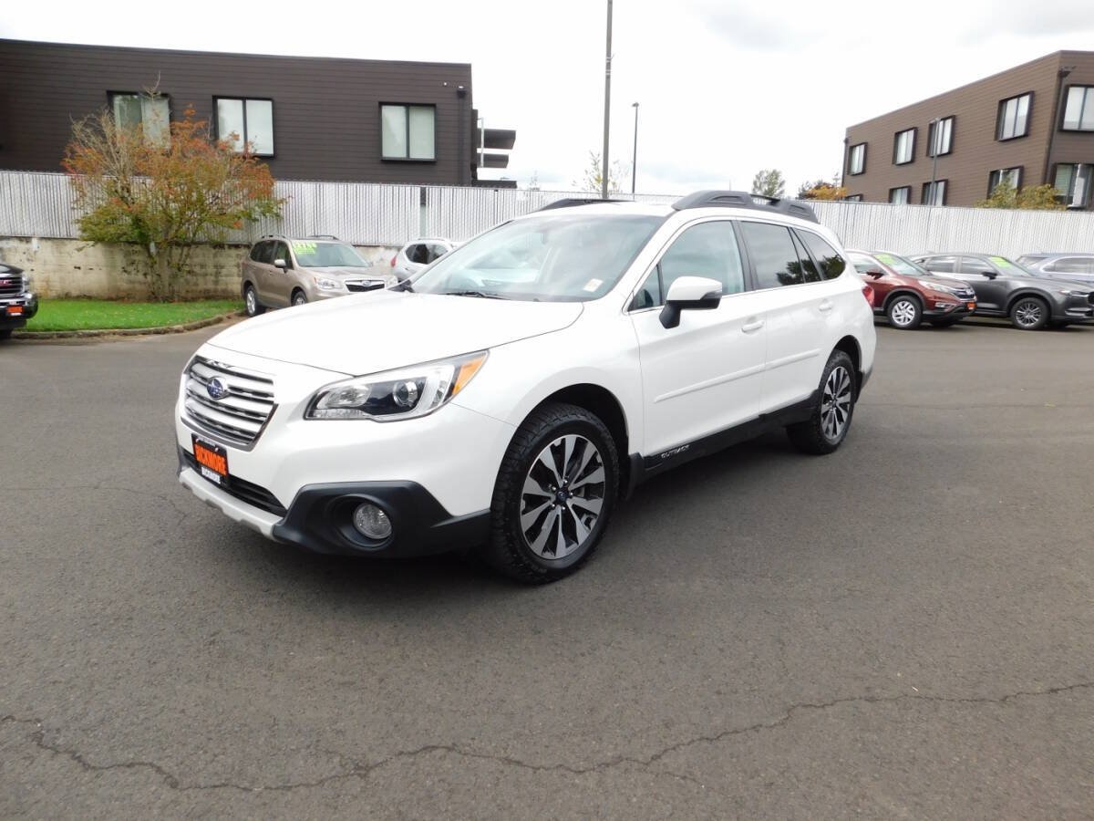 Used 2016 Subaru Outback 2.5i Limited AWD/4WD image 4