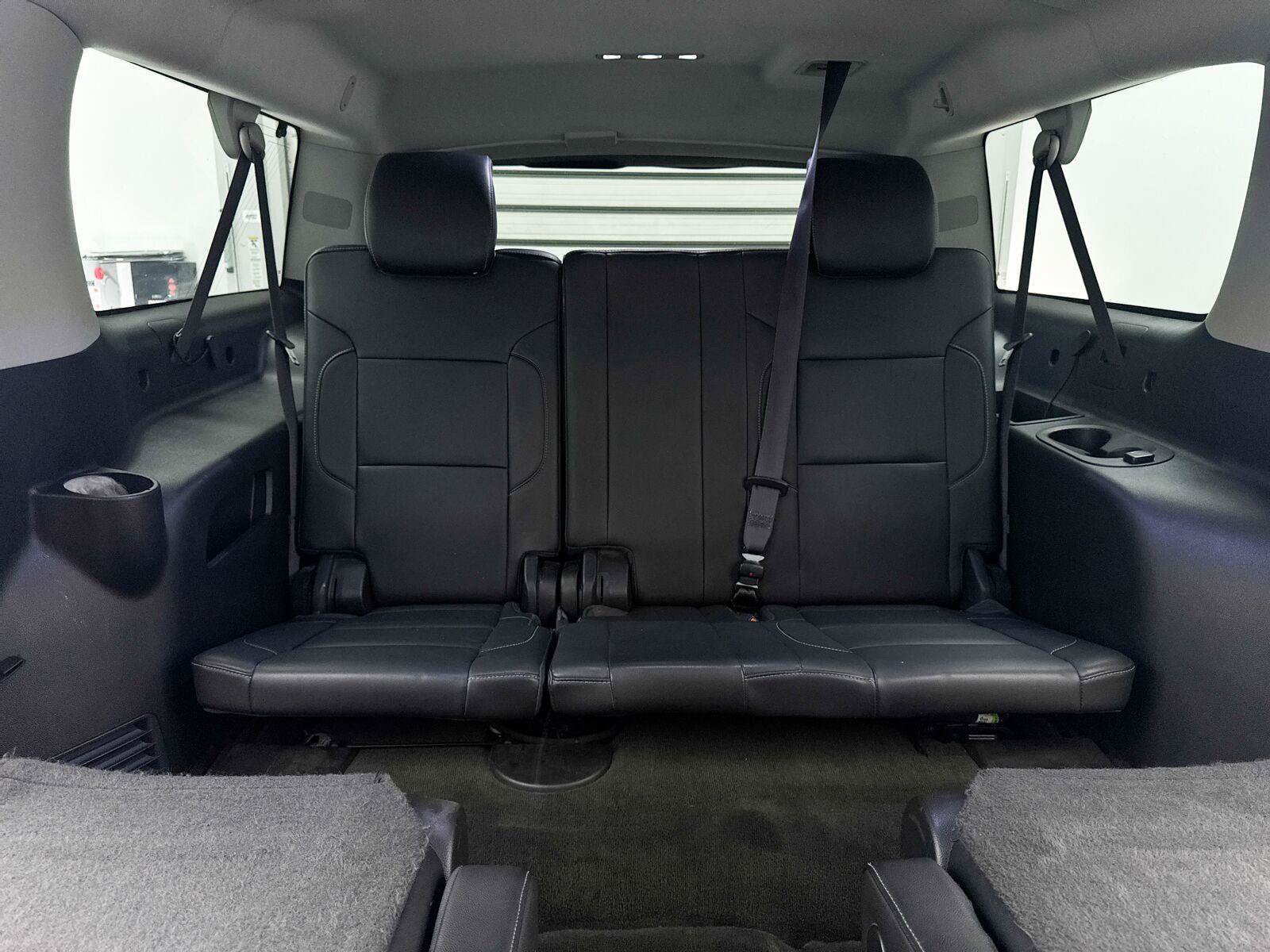 Used 2015 Chevrolet Suburban LT w/ Luxury Package RWD image 11