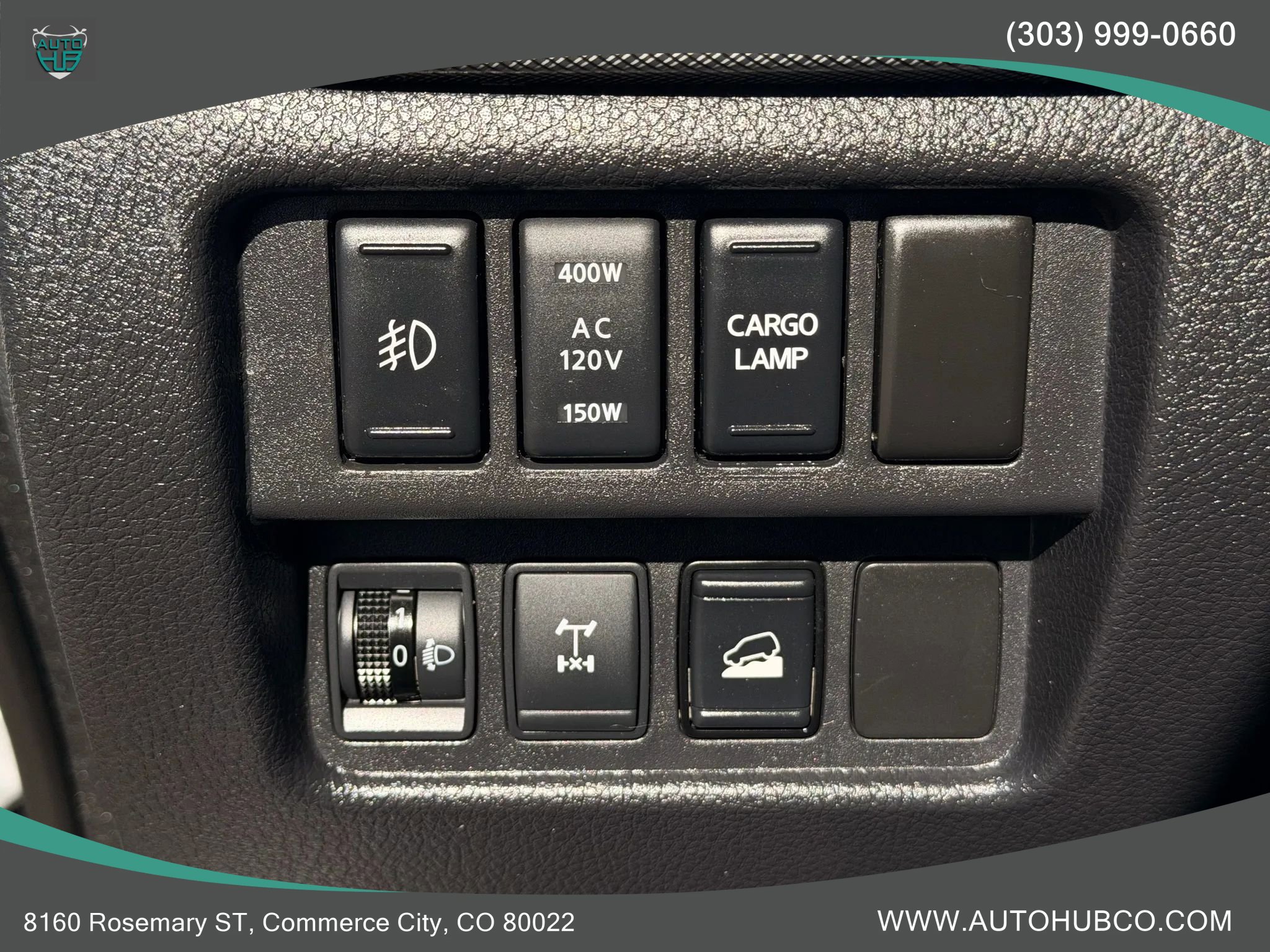 Used 2017 Nissan Titan PRO-4X AWD/4WD image 27