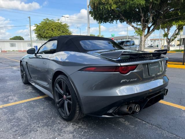 Used 2019 Jaguar F-TYPE SVR AWD/4WD image 2