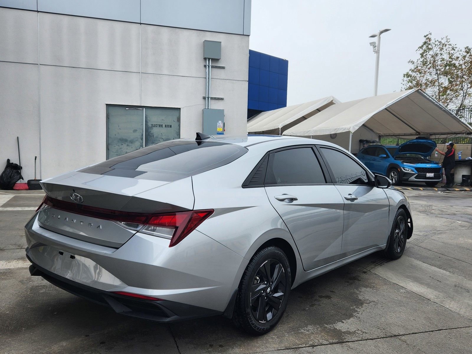 Used 2023 Hyundai Elantra SEL image 7