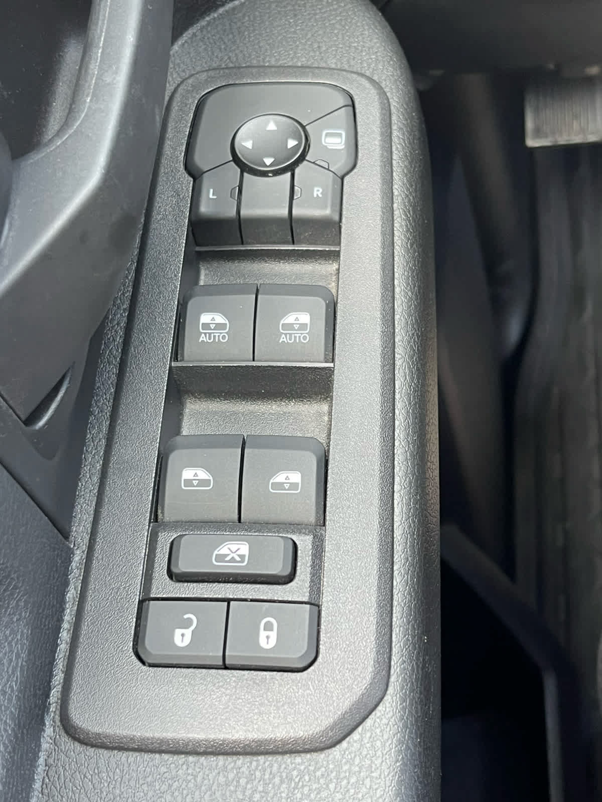 Used 2025 RAM 2500 Tradesman AWD/4WD image 21