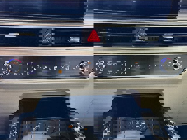 New 2026 Kia Sorento S image 17