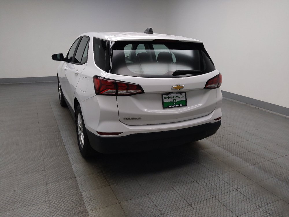 Used 2022 Chevrolet Equinox LS FWD image 5