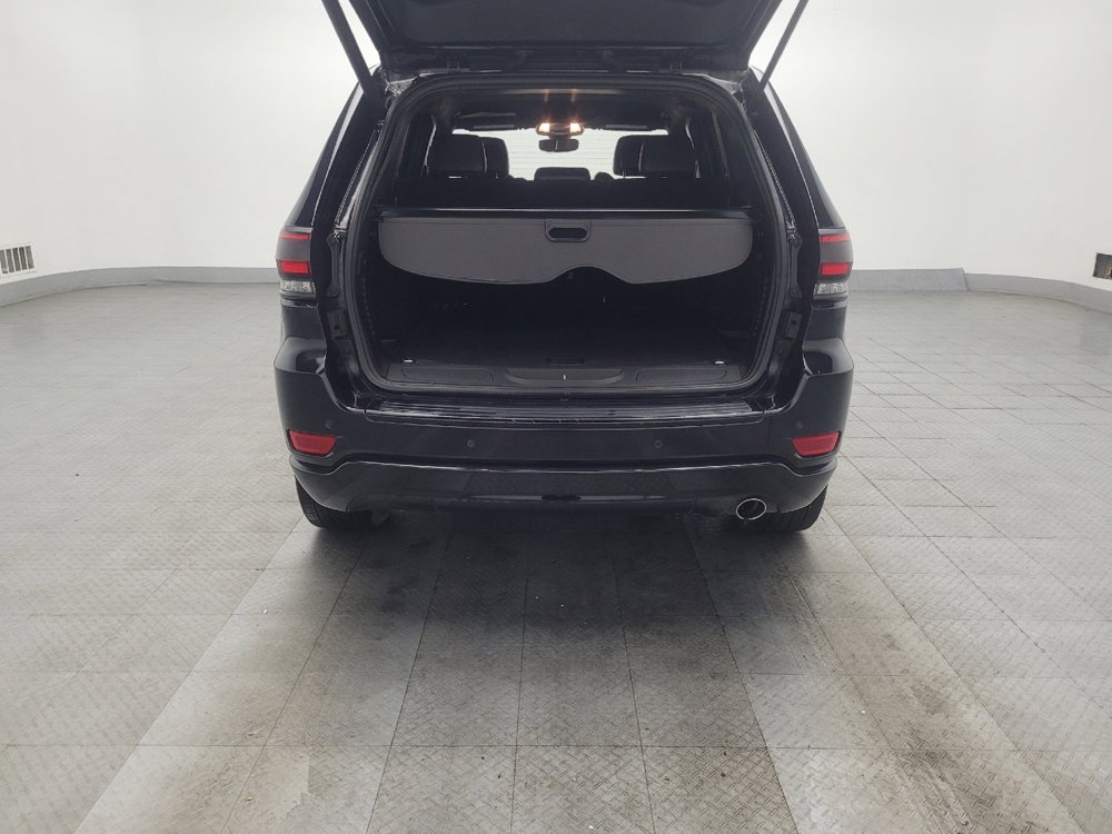 Used 2017 Jeep Grand Cherokee Altitude RWD image 29