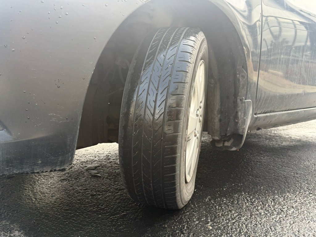 Used 2015 Nissan Versa S image 26