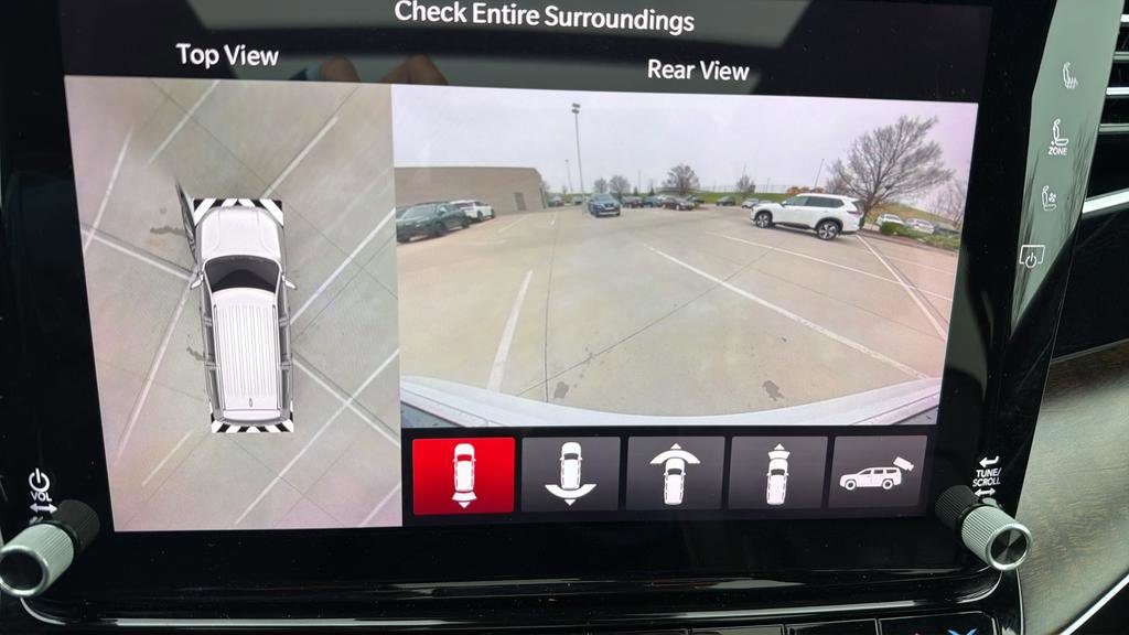 Used 2022 Jeep Grand Wagoneer Series II w/ Convenience Group III image 11