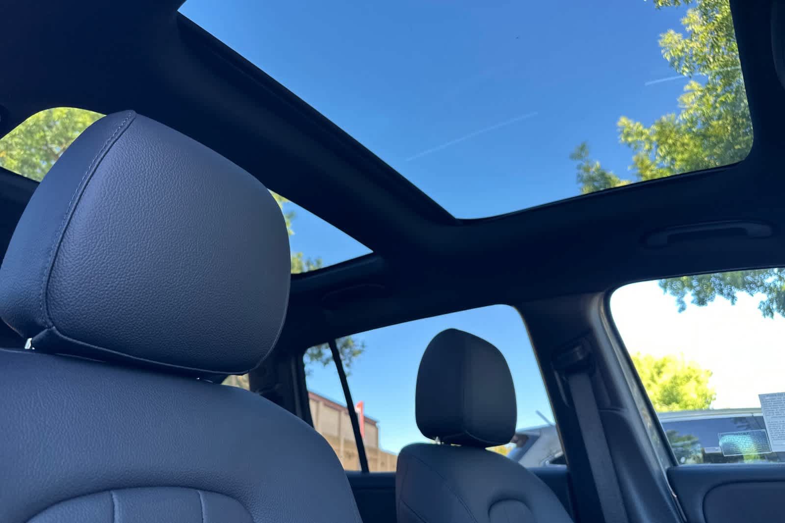 New 2026 Mercedes-Benz GLB 250 image 16