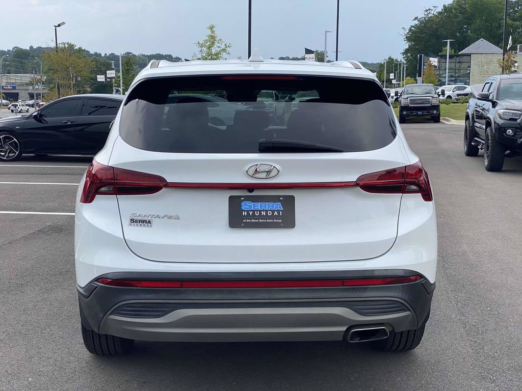 Certified 2022 Hyundai Santa Fe SE FWD image 4