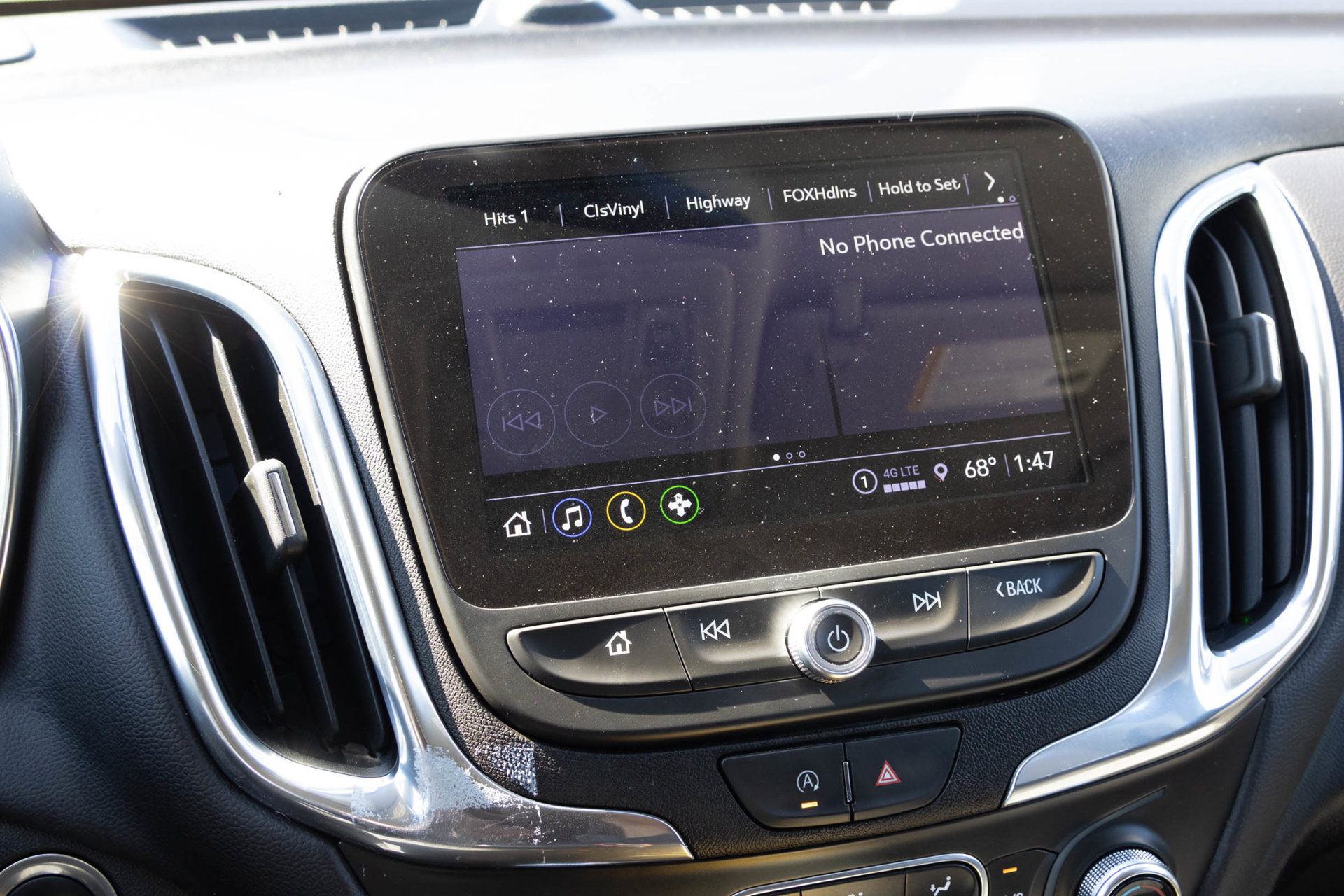 Used 2024 Chevrolet Equinox LT FWD image 30