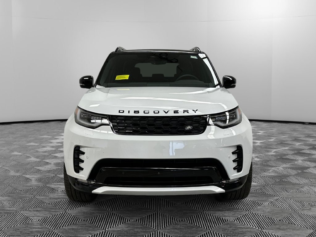 New 2026 Land Rover Discovery Dynamic SE AWD/4WD image 8
