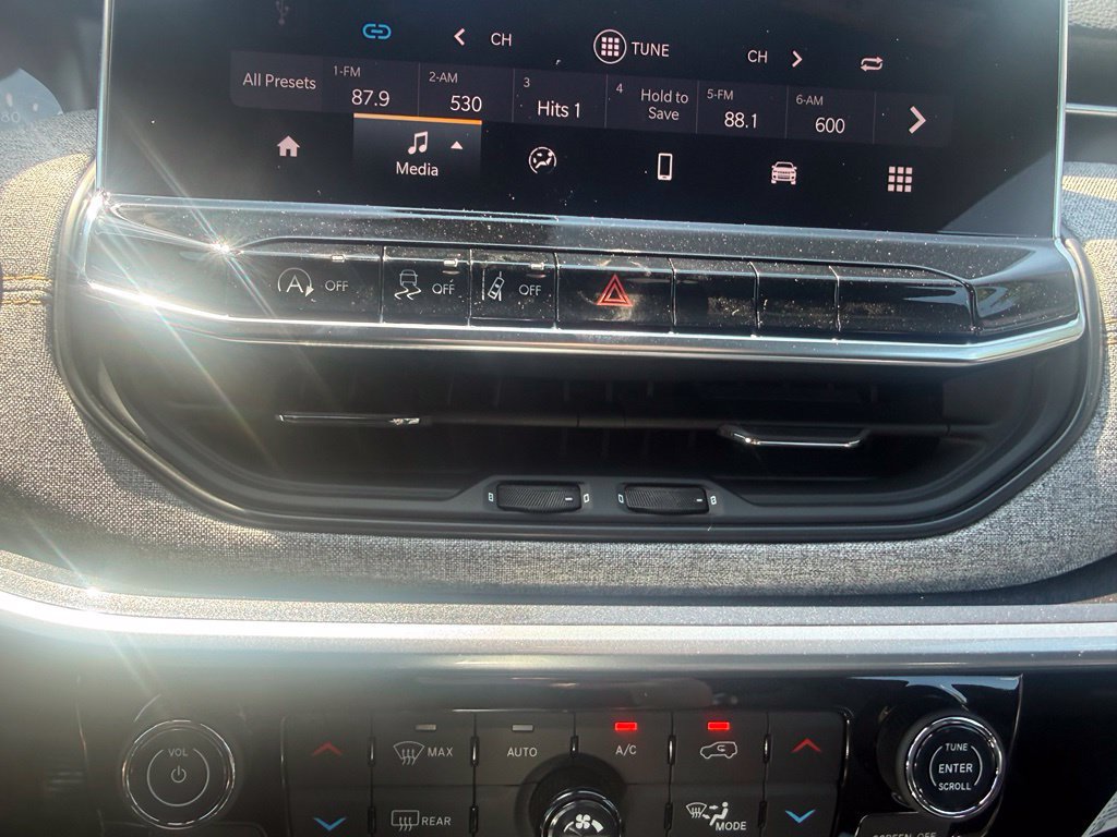 New 2026 Jeep Compass Latitude AWD/4WD image 25