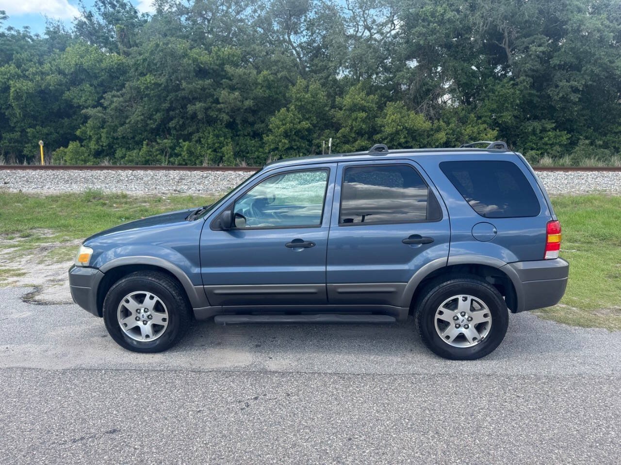 Used 2005 Ford Escape XLT FWD image 6