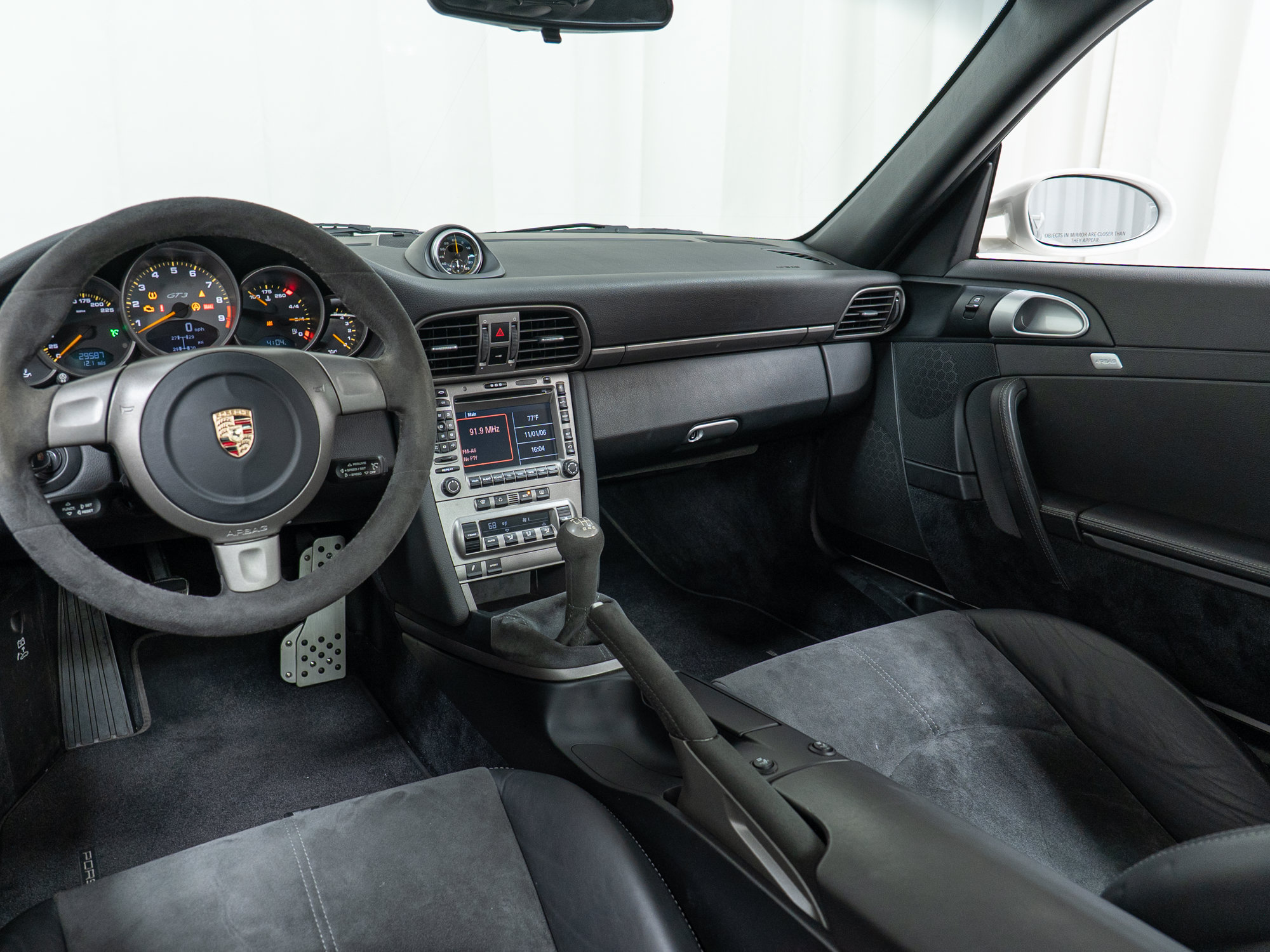 Used 2007 Porsche 911 GT3 RWD image 23