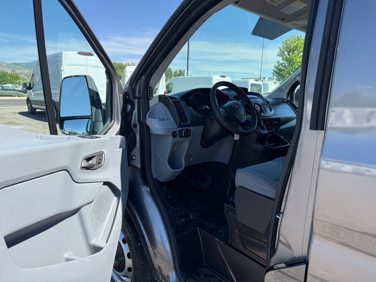 Used 2015 Ford Transit 150 130 Low Roof RWD image 14