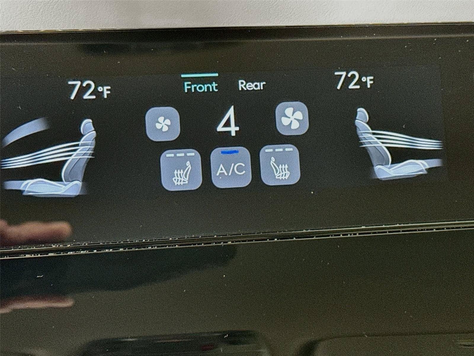 New 2027 Genesis GV70 2.5T AWD/4WD image 21