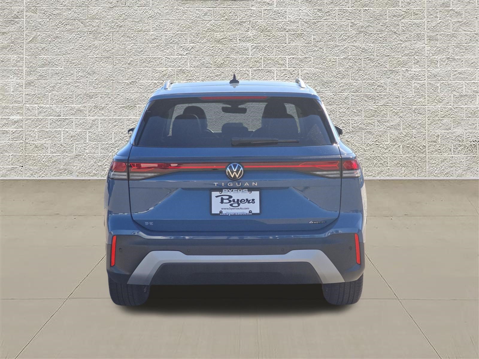 New 2026 Volkswagen Tiguan SE AWD/4WD image 6