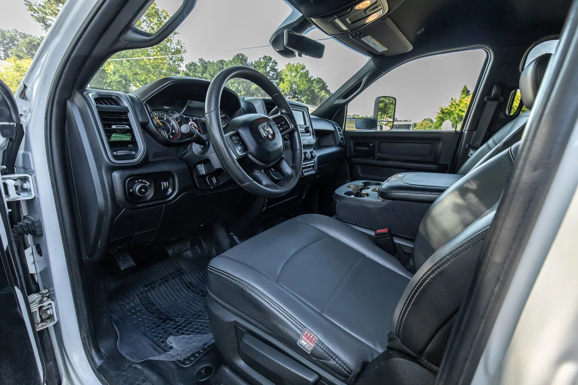 Used 2021 RAM 3500 Tradesman w/ Max Tow Package image 15