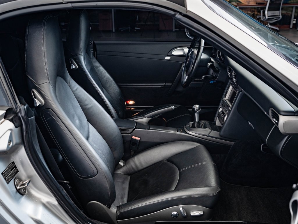 Used 2008 Porsche 911 Carrera 4 image 35